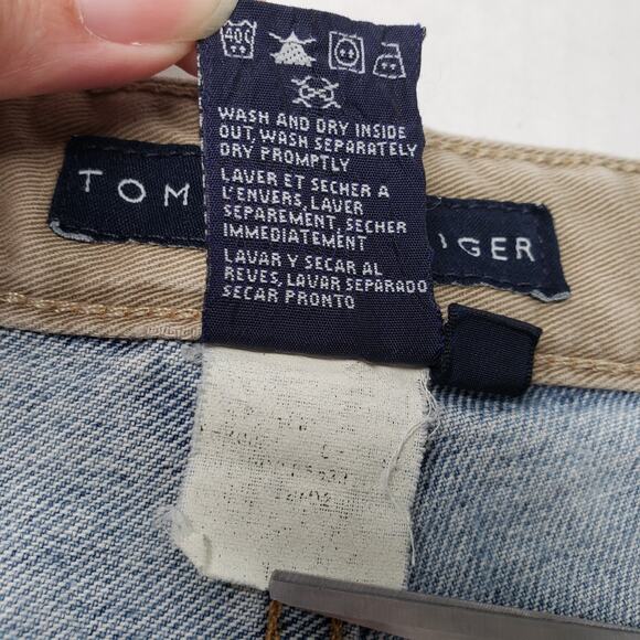 Vintage Tommy Hilfiger Jeans Mens 34x30 Blue Relaxed Fit Light Wash Faded Y2K - Picture 13 of 16